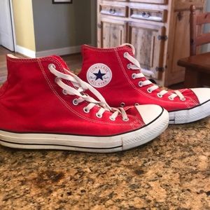 Barely worn men’s Converse All Star Chuck Taylor